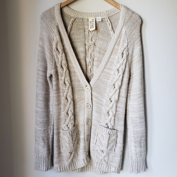 ❗SOLD❗Billabong Beige Knit Long Cardigan - Picture 2 of 8